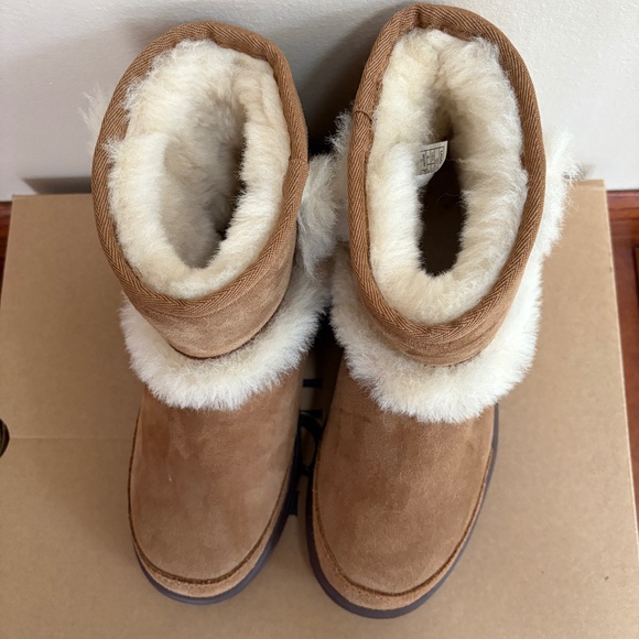 Sunburst Short Boots – Chestnut – Size 6 - Picture 1 of 5